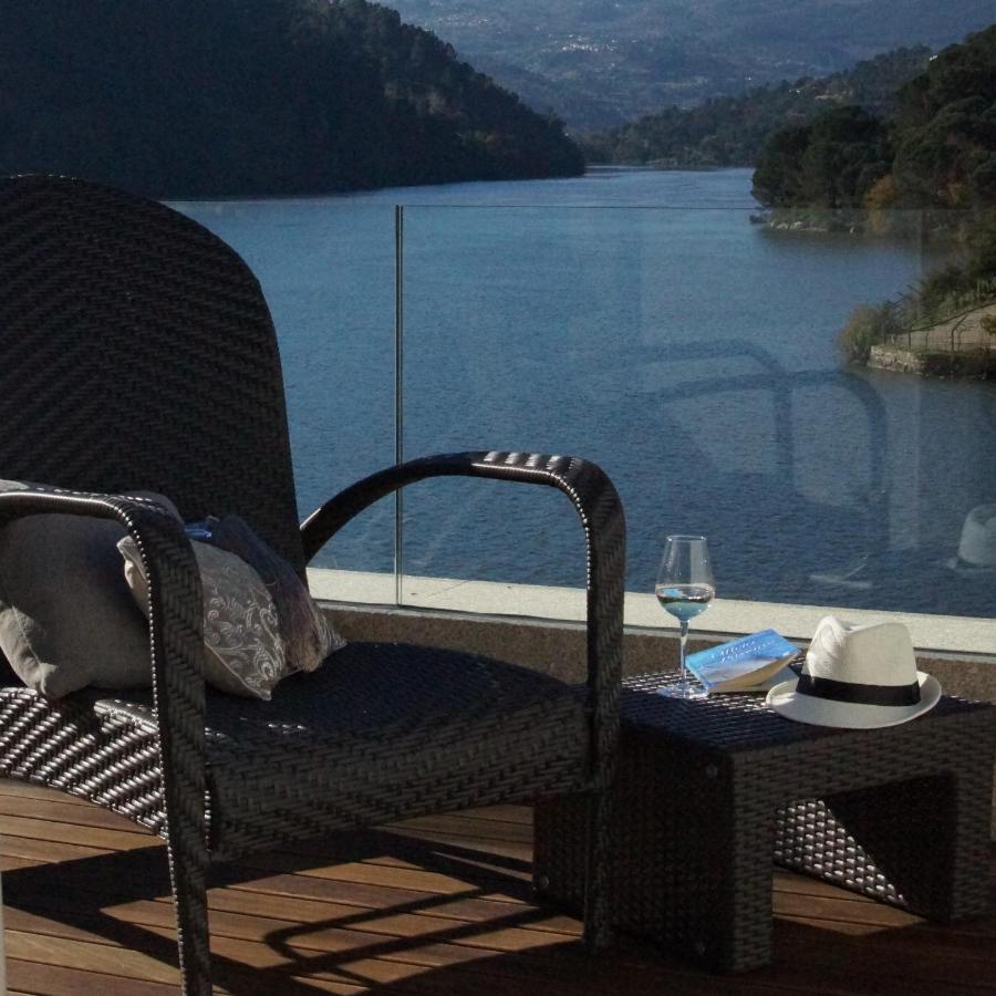 Douro Suites Ribadouro Luaran gambar