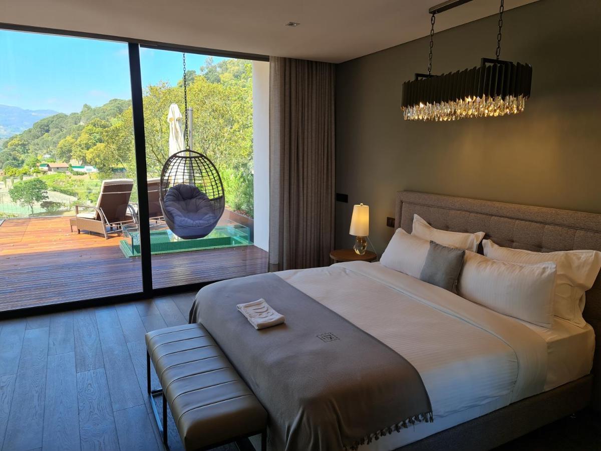 Douro Suites Ribadouro Luaran gambar